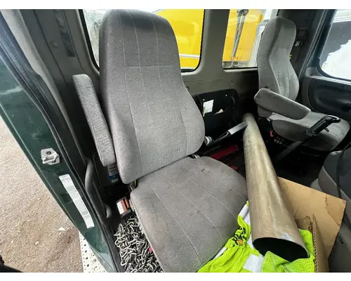 FREIGHTLINER CASCADIA Cab