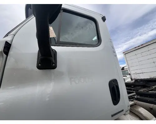 FREIGHTLINER CASCADIA Cab
