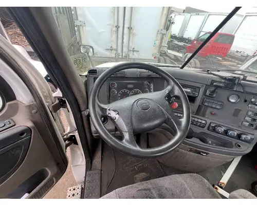 FREIGHTLINER CASCADIA Cab