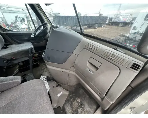 FREIGHTLINER CASCADIA Cab