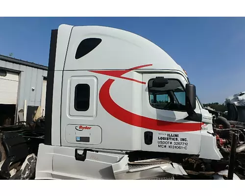 FREIGHTLINER CASCADIA Cab