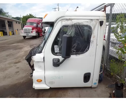 FREIGHTLINER CASCADIA Cab