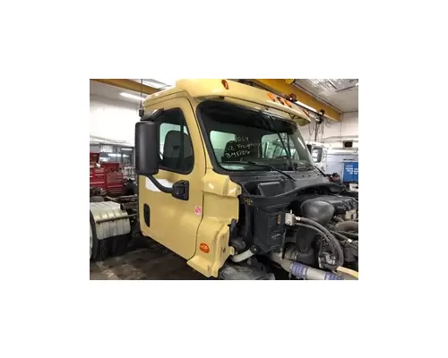 FREIGHTLINER CASCADIA Cab