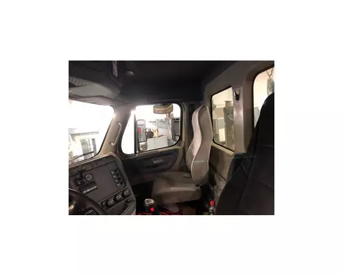 FREIGHTLINER CASCADIA Cab