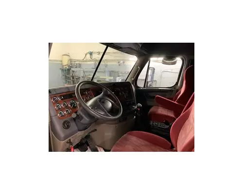 FREIGHTLINER CASCADIA Cab