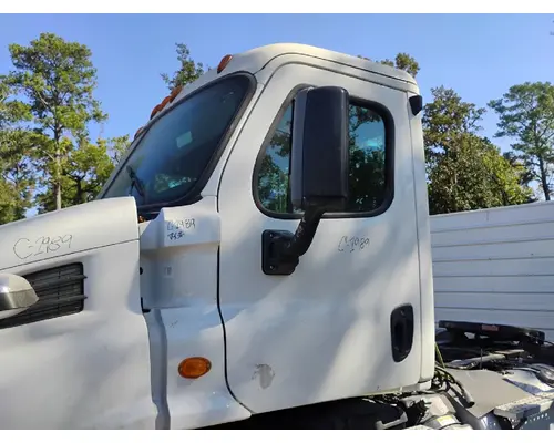 FREIGHTLINER CASCADIA Cab