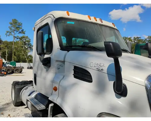 FREIGHTLINER CASCADIA Cab