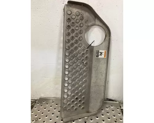 FREIGHTLINER CASCADIA Catwalk