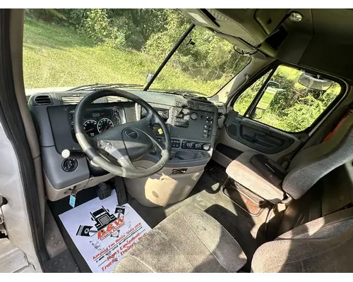 FREIGHTLINER CASCADIA Complete Vehicle