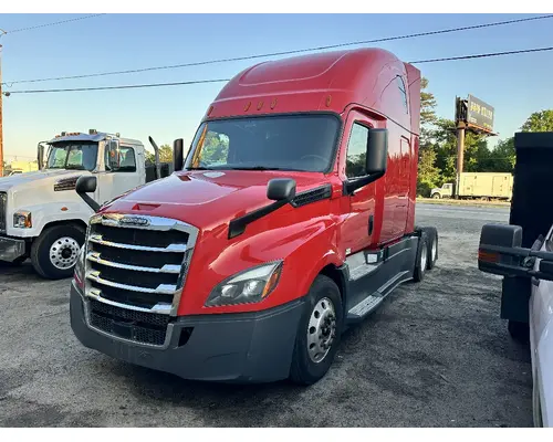 FREIGHTLINER CASCADIA Complete Vehicle