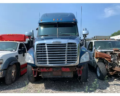 FREIGHTLINER CASCADIA Complete Vehicle