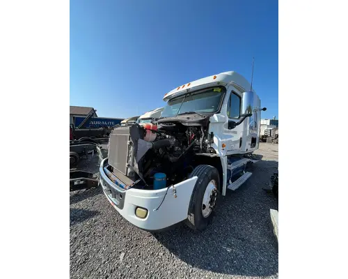 FREIGHTLINER CASCADIA Complete Vehicle