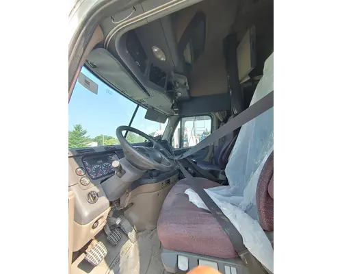 FREIGHTLINER CASCADIA Complete Vehicle