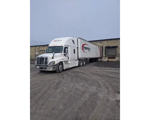 FREIGHTLINER CASCADIA Complete Vehicle