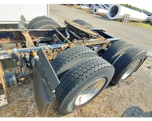 FREIGHTLINER CASCADIA Complete Vehicle