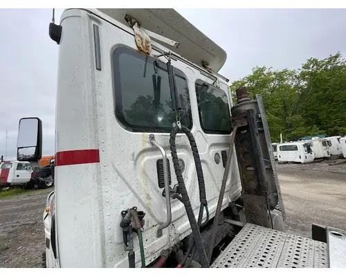 FREIGHTLINER CASCADIA Complete Vehicle
