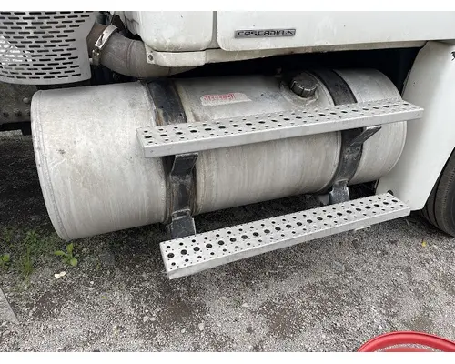 FREIGHTLINER CASCADIA Complete Vehicle