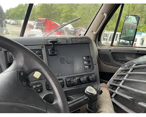 FREIGHTLINER CASCADIA Complete Vehicle