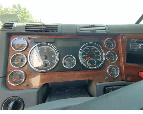 FREIGHTLINER CASCADIA Complete Vehicle