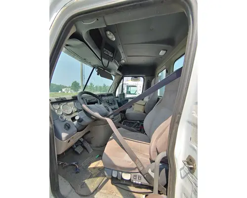 FREIGHTLINER CASCADIA Complete Vehicle