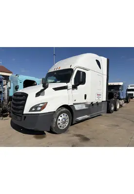 FREIGHTLINER CASCADIA Complete Vehicle