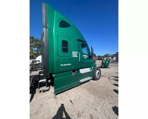 FREIGHTLINER CASCADIA Complete Vehicle