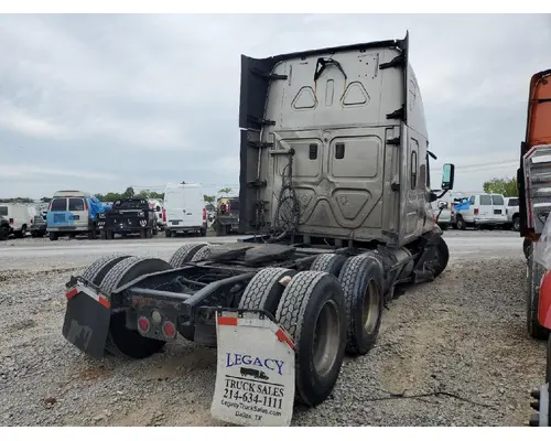 FREIGHTLINER CASCADIA Complete Vehicle