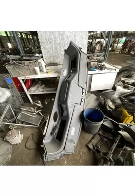 FREIGHTLINER CASCADIA Console