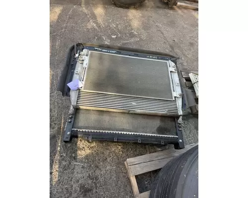 FREIGHTLINER CASCADIA Cooling Assy. (Rad., Cond., ATAAC)