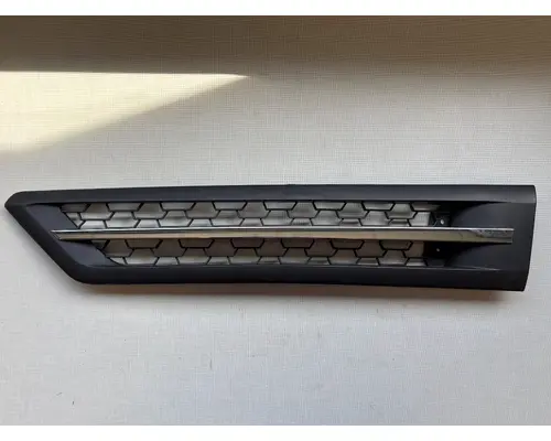 FREIGHTLINER CASCADIA Cowl Vent Panel