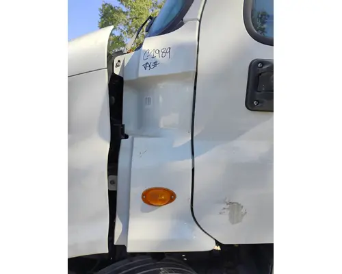FREIGHTLINER CASCADIA Cowl