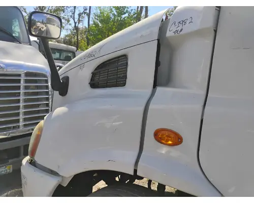 FREIGHTLINER CASCADIA Cowl