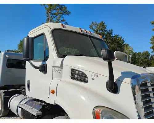 FREIGHTLINER CASCADIA Cowl