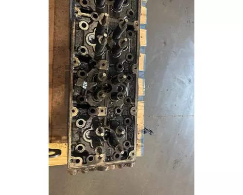 FREIGHTLINER CASCADIA Cylinder Head