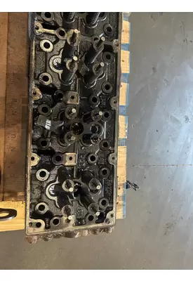 FREIGHTLINER CASCADIA Cylinder Head