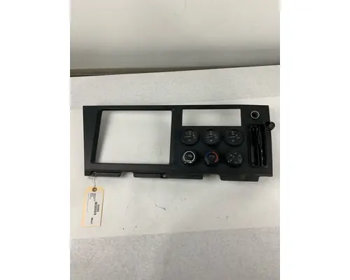 FREIGHTLINER CASCADIA DASH PANEL