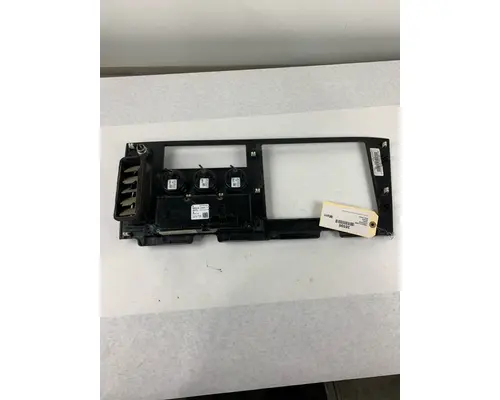 FREIGHTLINER CASCADIA DASH PANEL