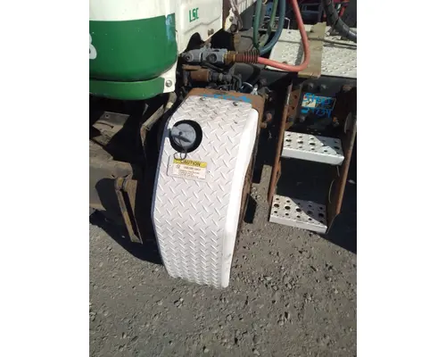 FREIGHTLINER CASCADIA DEF TANK