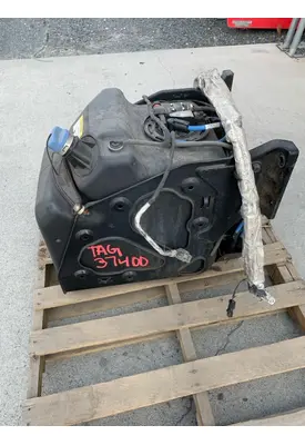 FREIGHTLINER CASCADIA DEF TANK