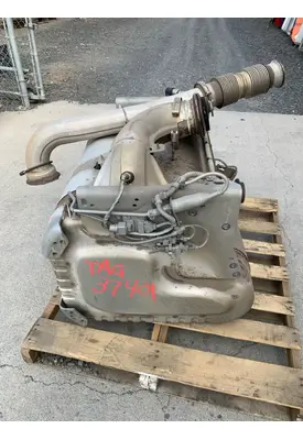 FREIGHTLINER CASCADIA DEF TANK