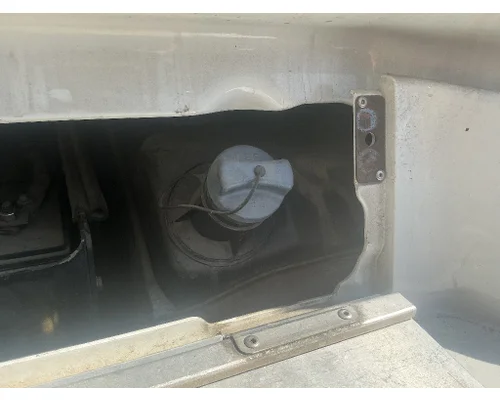 FREIGHTLINER CASCADIA DEF Tank