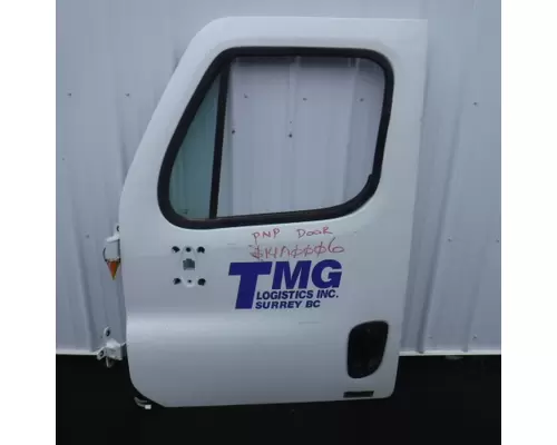 FREIGHTLINER CASCADIA DOOR ASSEMBLY, FRONT