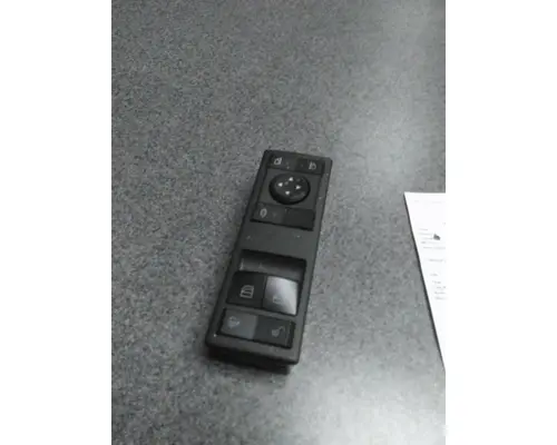 FREIGHTLINER CASCADIA DOOR ELECTRICAL SWITCH