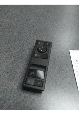 FREIGHTLINER CASCADIA DOOR ELECTRICAL SWITCH