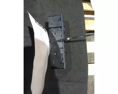 FREIGHTLINER CASCADIA DOOR ELECTRICAL SWITCH
