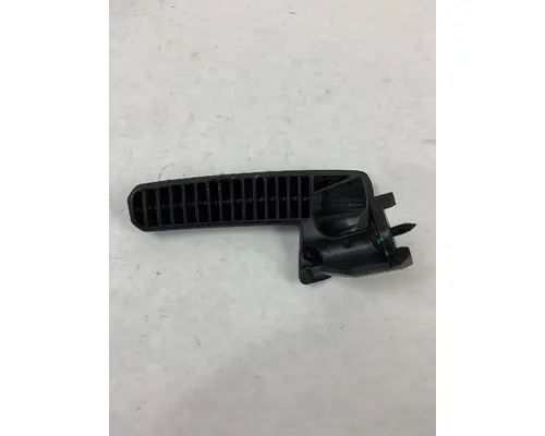 FREIGHTLINER CASCADIA DOOR HANDLE