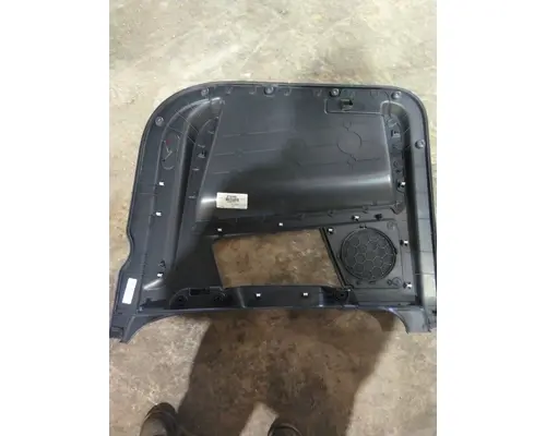 FREIGHTLINER CASCADIA DOOR INTERIOR PANEL