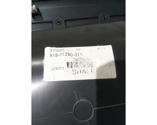 FREIGHTLINER CASCADIA DOOR INTERIOR PANEL