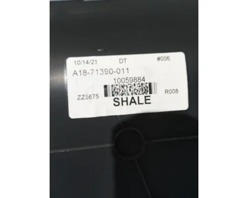 FREIGHTLINER CASCADIA DOOR INTERIOR PANEL