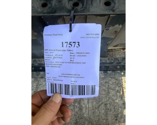 FREIGHTLINER CASCADIA DPF (Diesel Particulate Filter)